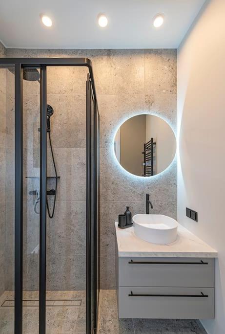 Lovely 1Bd Central Apartment By Hostlovers Kaunas Extérieur photo